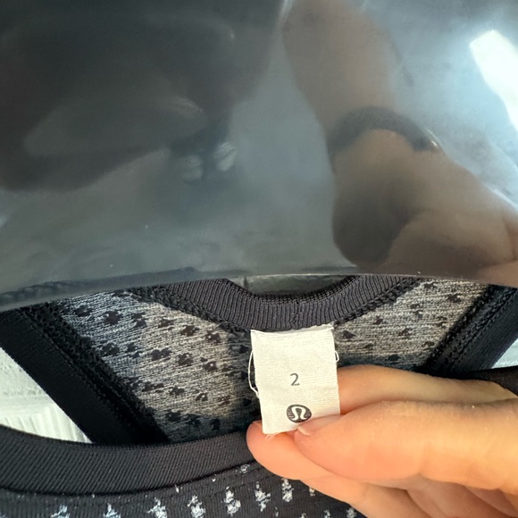 Swiftly Tech High Neck Racerback Tank Top 2.0
Hip Length - Picture 2 of 4